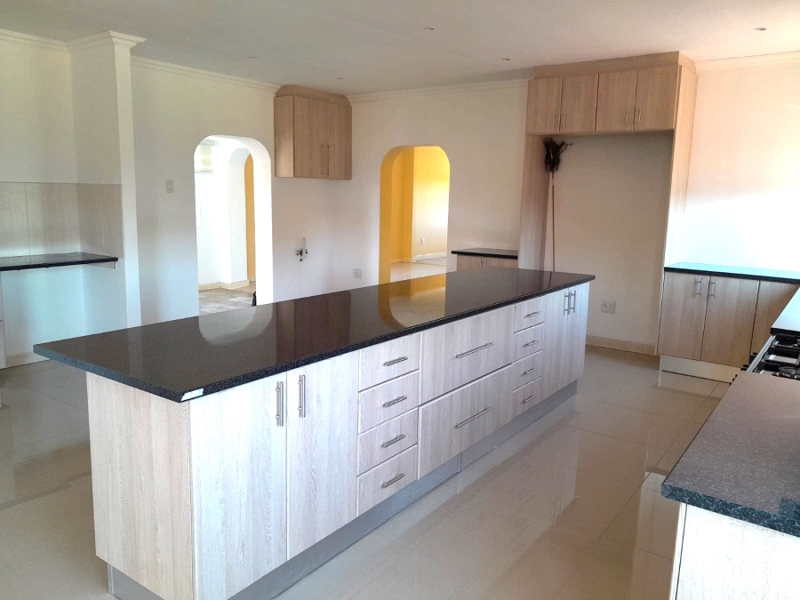 To Let 4 Bedroom Property for Rent in Vanes Estate Eastern Cape